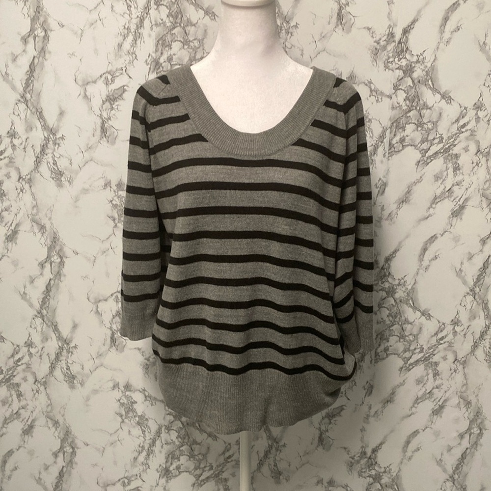 New York & Company Women Sweater Size XL